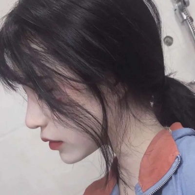 赠花卿